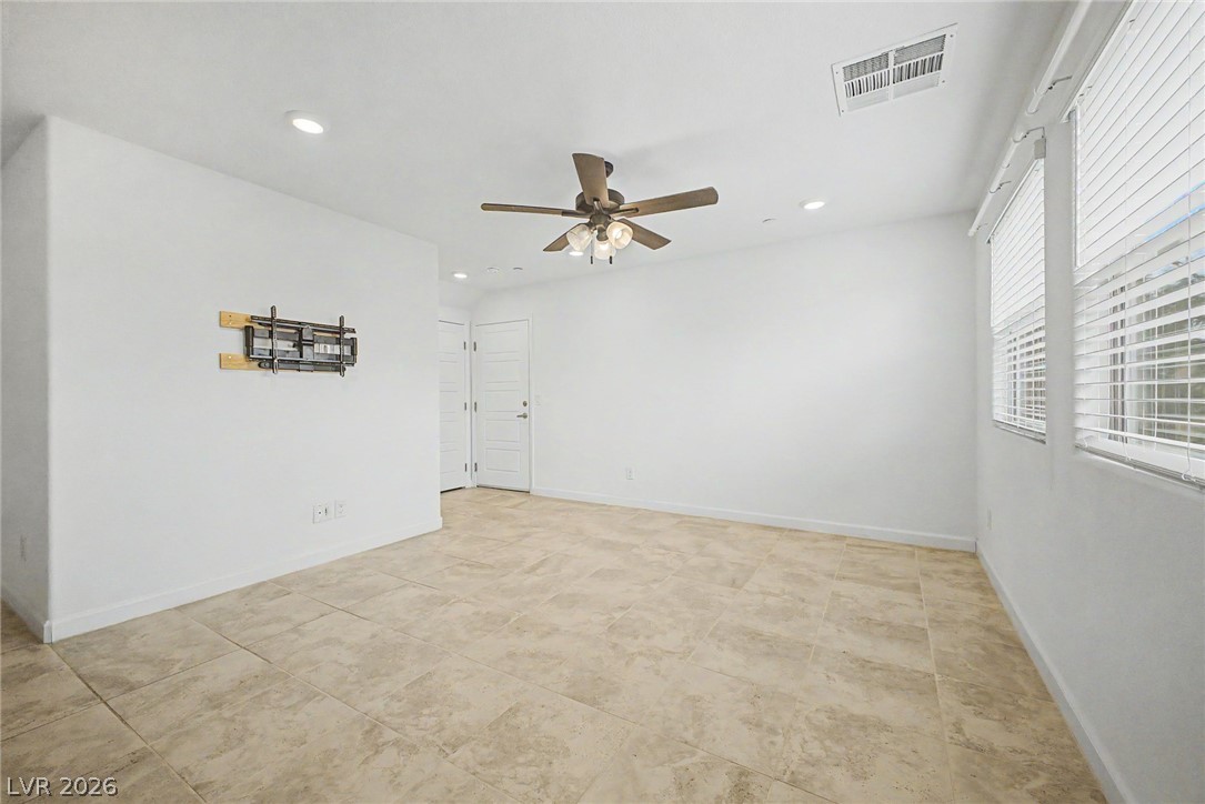 Photo 10 of 46, 1880 Arcadian King Sun Street