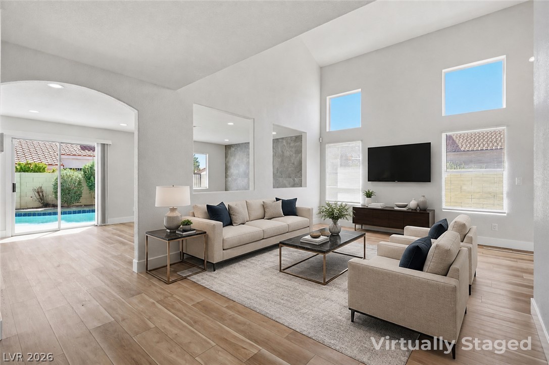Photo 3 of 1620 Western Lily Street