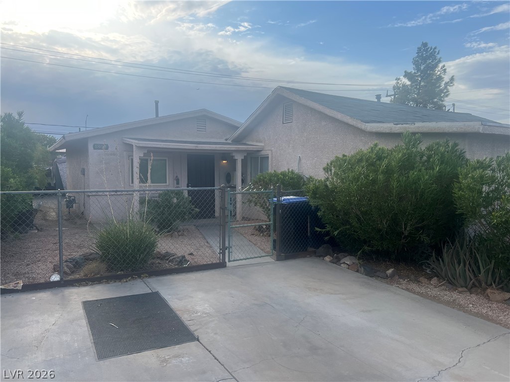 Photo 2 of 1805 Moser Drive