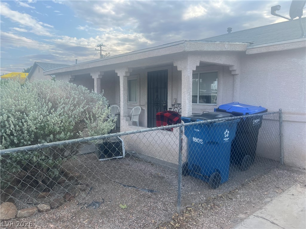 Photo 5 of 1805 Moser Drive