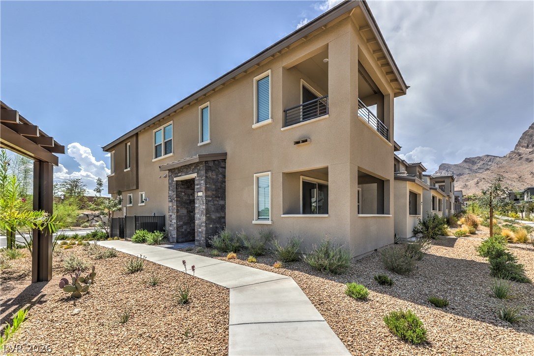 Photo 3 of 11390 Crimson Ledge Avenue