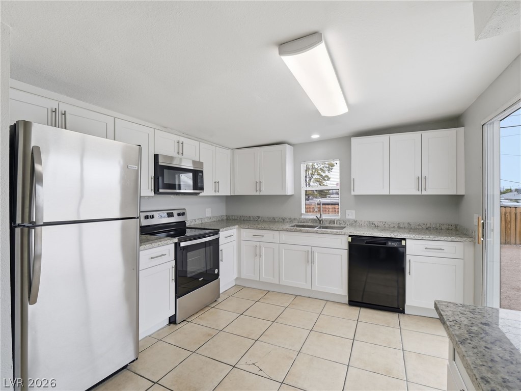 Photo 10 of 28, 5132 Hallet Drive