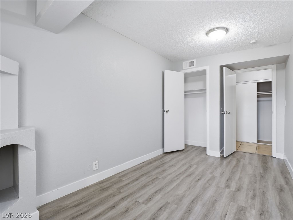 Photo 15 of 28, 5132 Hallet Drive