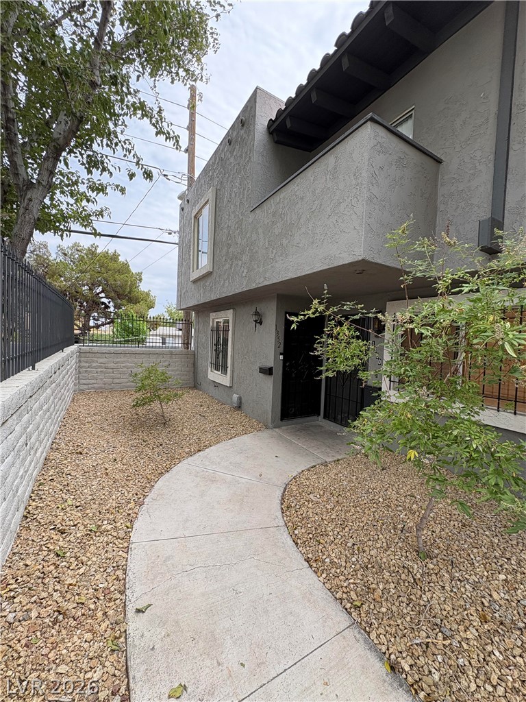 1352 N Jones Boulevard, Las Vegas