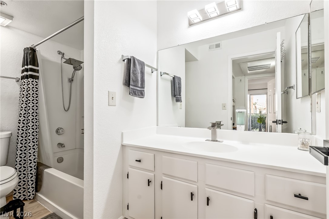 Photo 22 of 45, 3550 Bay Sands Drive #1031