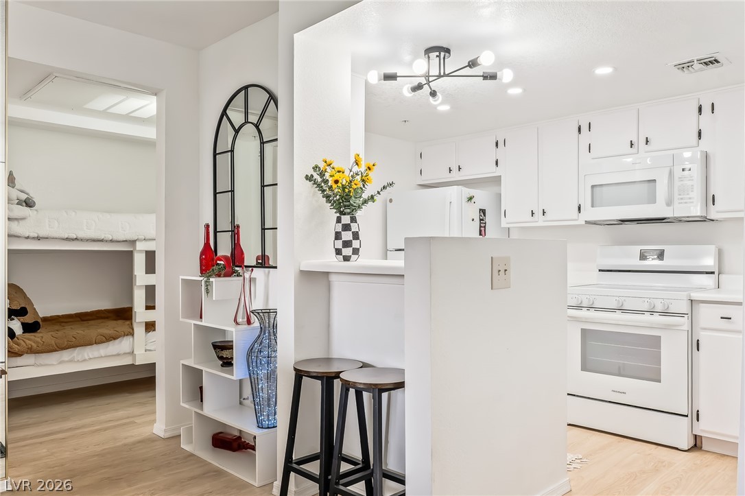 Photo 8 of 45, 3550 Bay Sands Drive #1031
