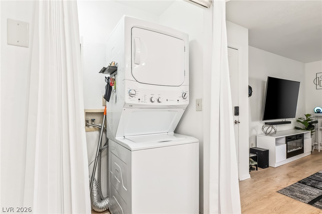 Photo 12 of 45, 3550 Bay Sands Drive #1031
