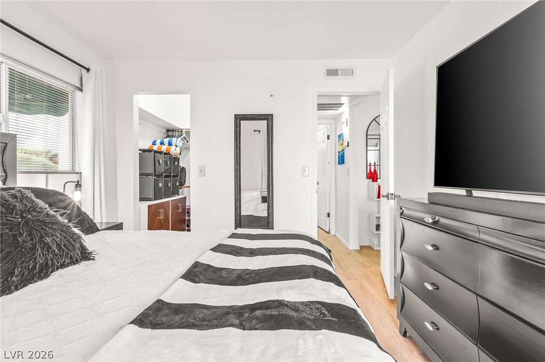 Photo 16 of 45, 3550 Bay Sands Drive #1031