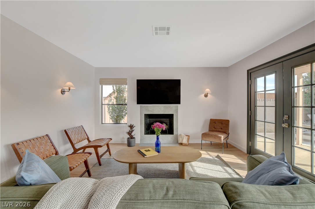 Photo 14 of 41, 4439 Selleck Lane