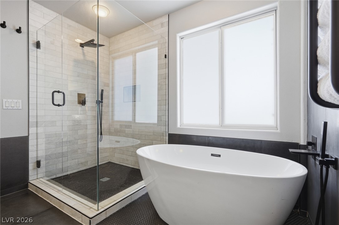 Photo 28 of 35, 10846 Drake Ridge Avenue