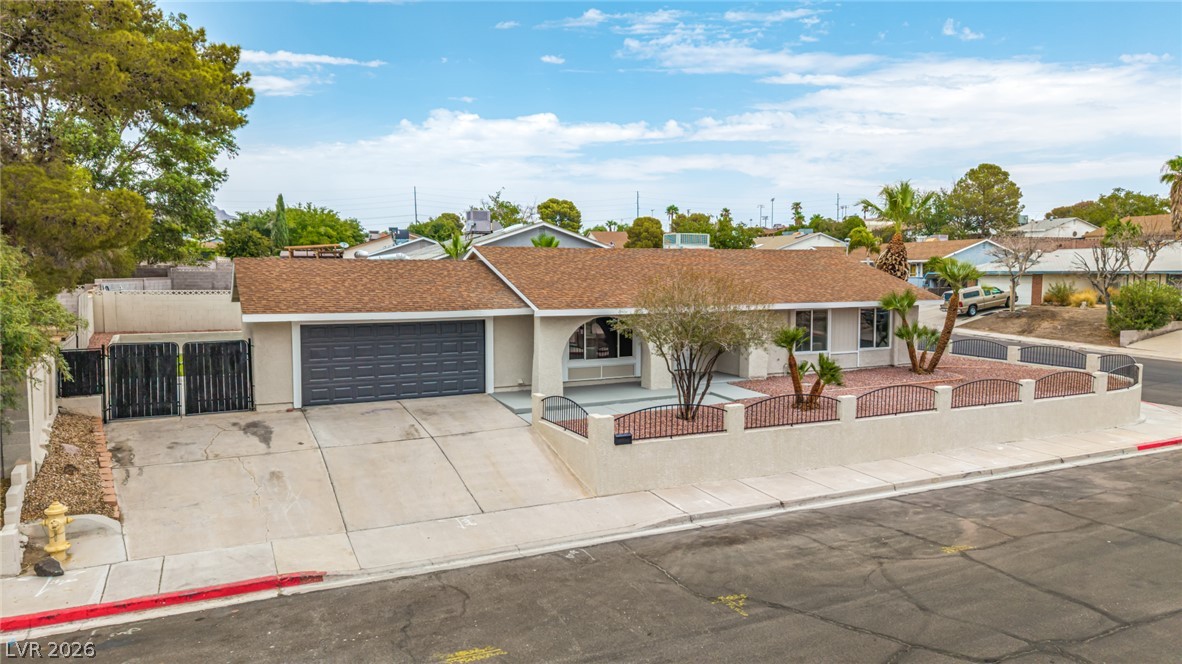 Photo 2 of 1402 Esther Drive