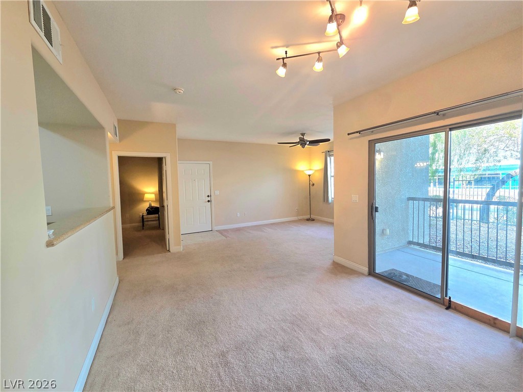 Photo 11 of 18, 8000 W Badura Avenue #1047