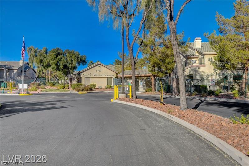 Photo 2 of 5710 E Tropicana Boulevard #1137