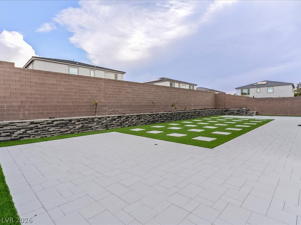 Photo 53 of 72, 293 Cantiga Avenue