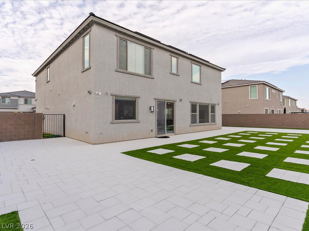 Photo 56 of 72, 293 Cantiga Avenue