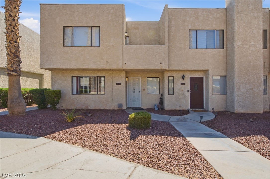 2639 Aracatuba Avenue, Las Vegas 89121