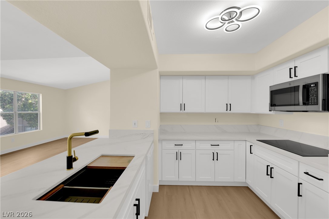 Photo 14 of 44, 2300 E Silverado Ranch Boulevard #2056