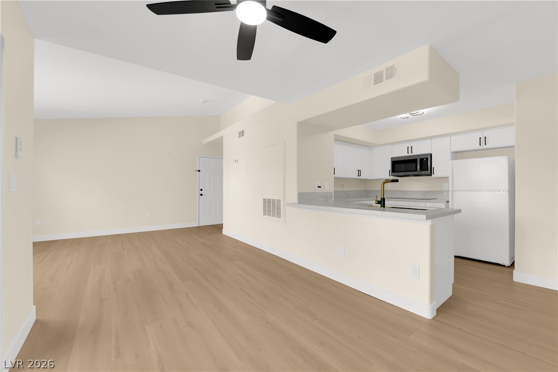Photo 10 of 44, 2300 E Silverado Ranch Boulevard #2056