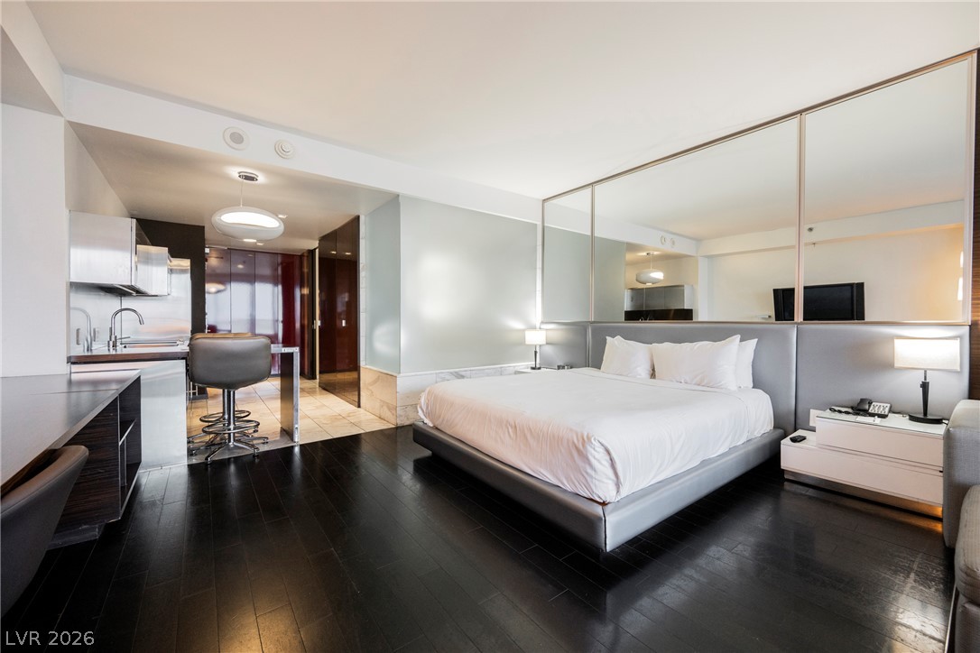4381 W Flamingo Road #2520, Las Vegas 89103