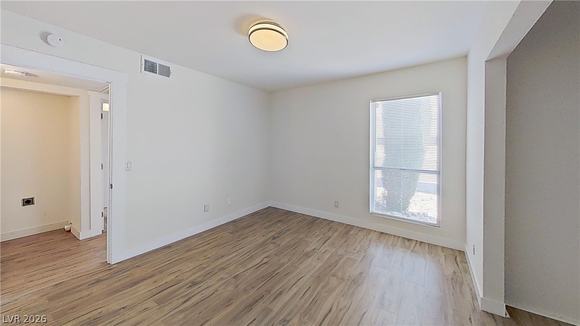 Photo 18 of 26, 3769 Carlyle Drive #74