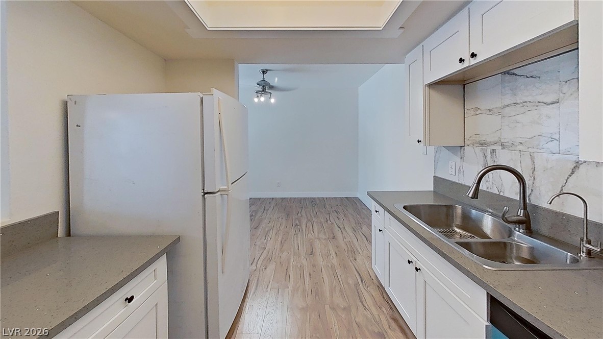Photo 13 of 26, 3769 Carlyle Drive #74