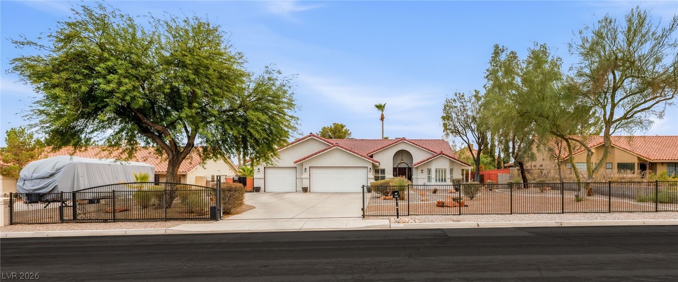7275 Darby Avenue, Las Vegas 89117