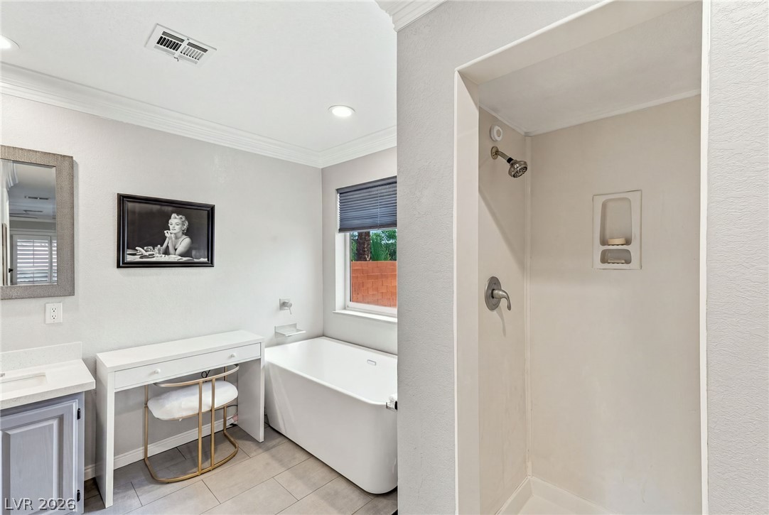 Photo 22 of 40, 7275 Darby Avenue