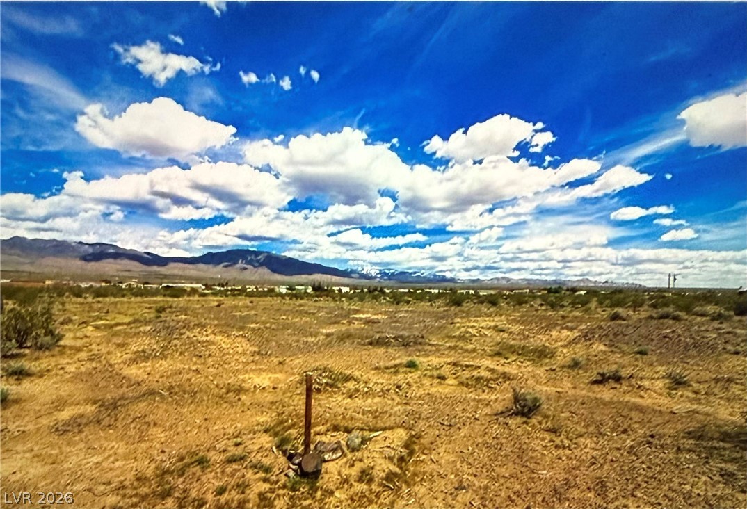 5660 N Aurora Avenue, Pahrump 89060