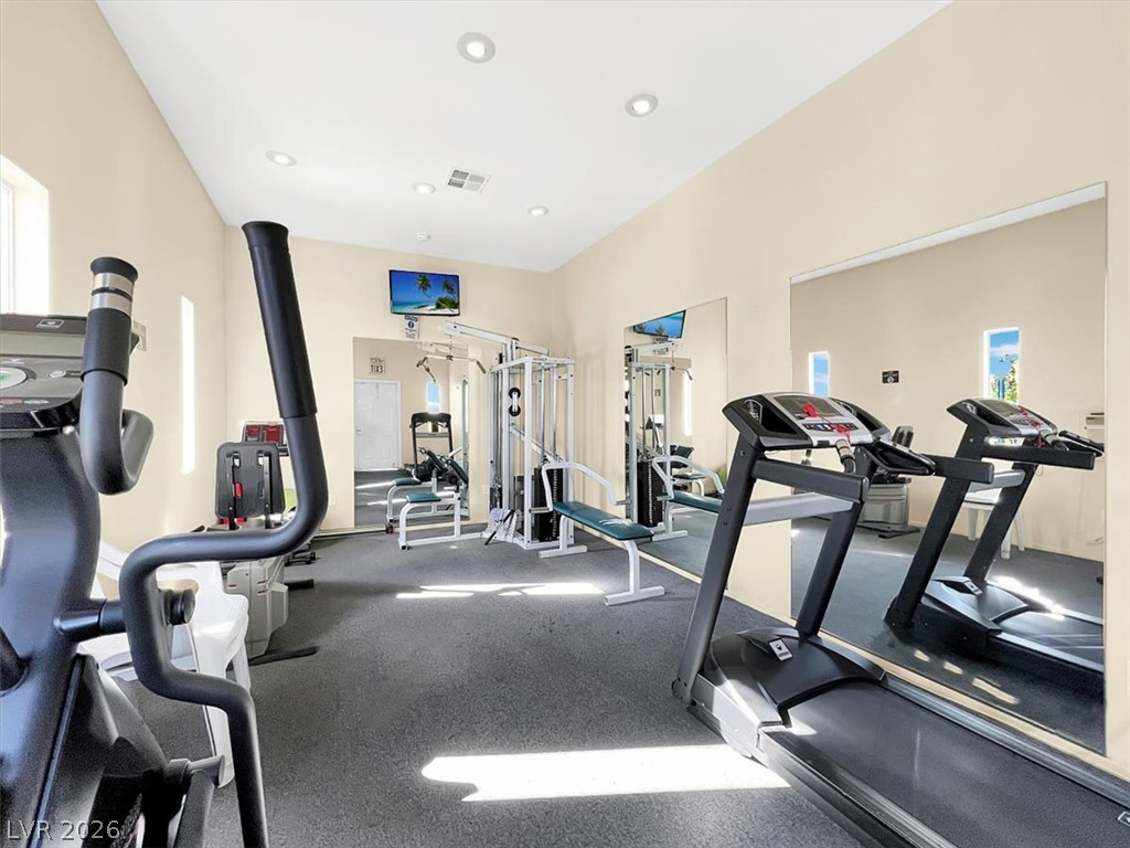 Photo 24 of 28, 5201 S Torrey Pines Drive #1244