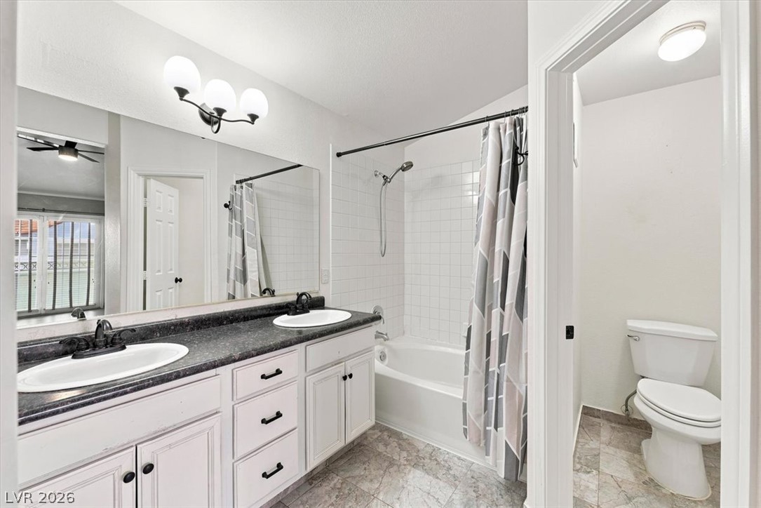 Photo 16 of 28, 5201 S Torrey Pines Drive #1244