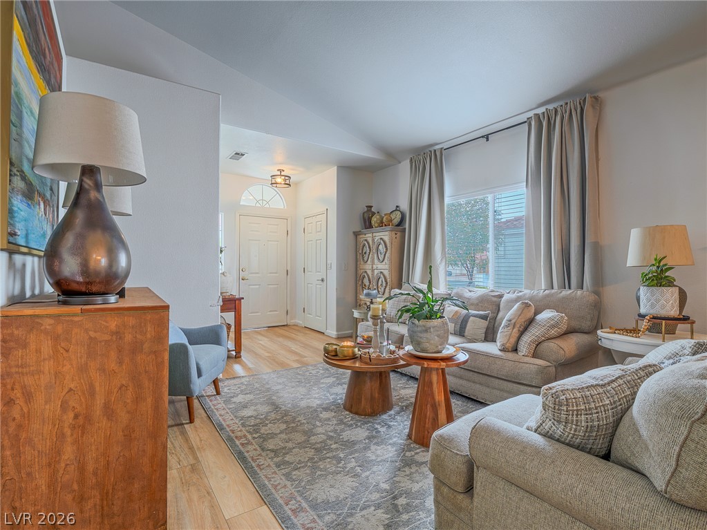 Photo 6 of 31, 226 Highgate Street