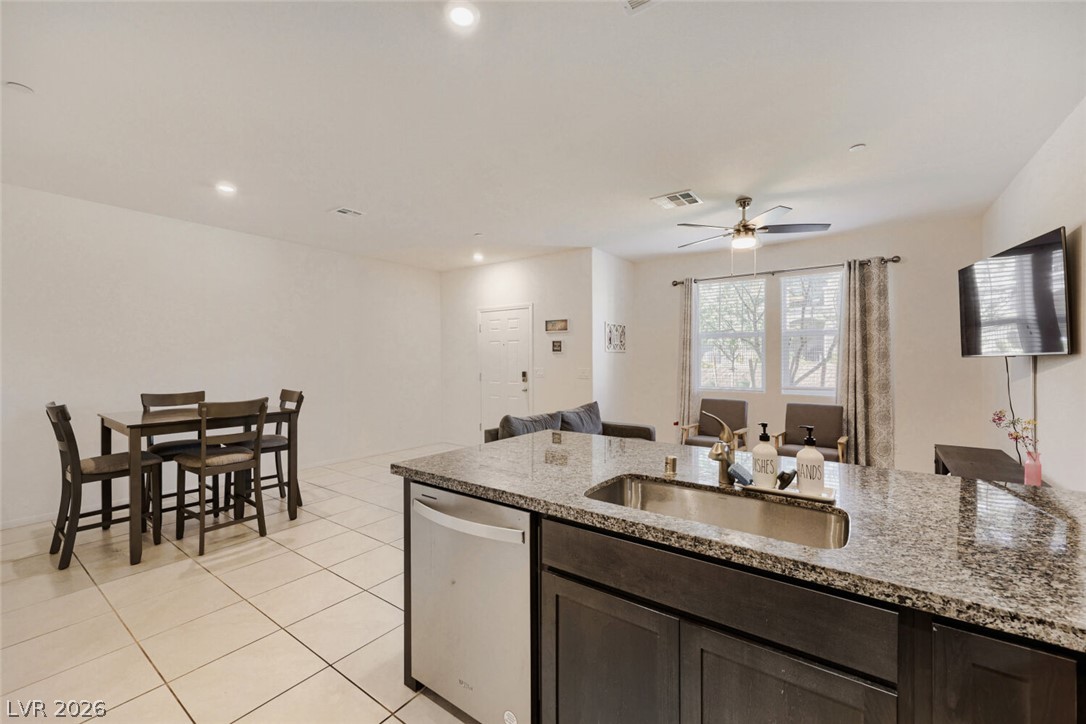 Photo 5 of 523 Cattleya pl