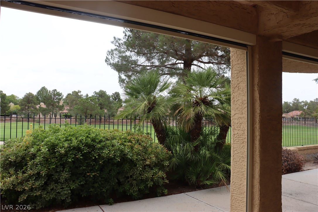 Photo 16 of 21, 7890 Castle Pines Avenue