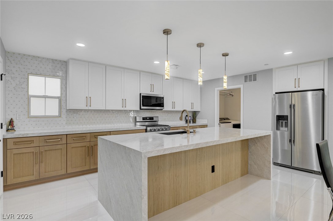 Photo 3 of 3212 Jevonda Avenue