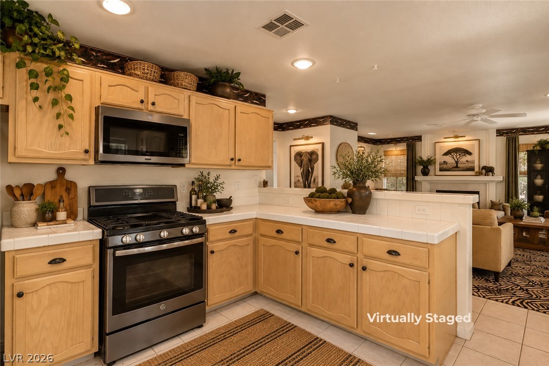 Photo 8 of 41, 3486 Artemis Street
