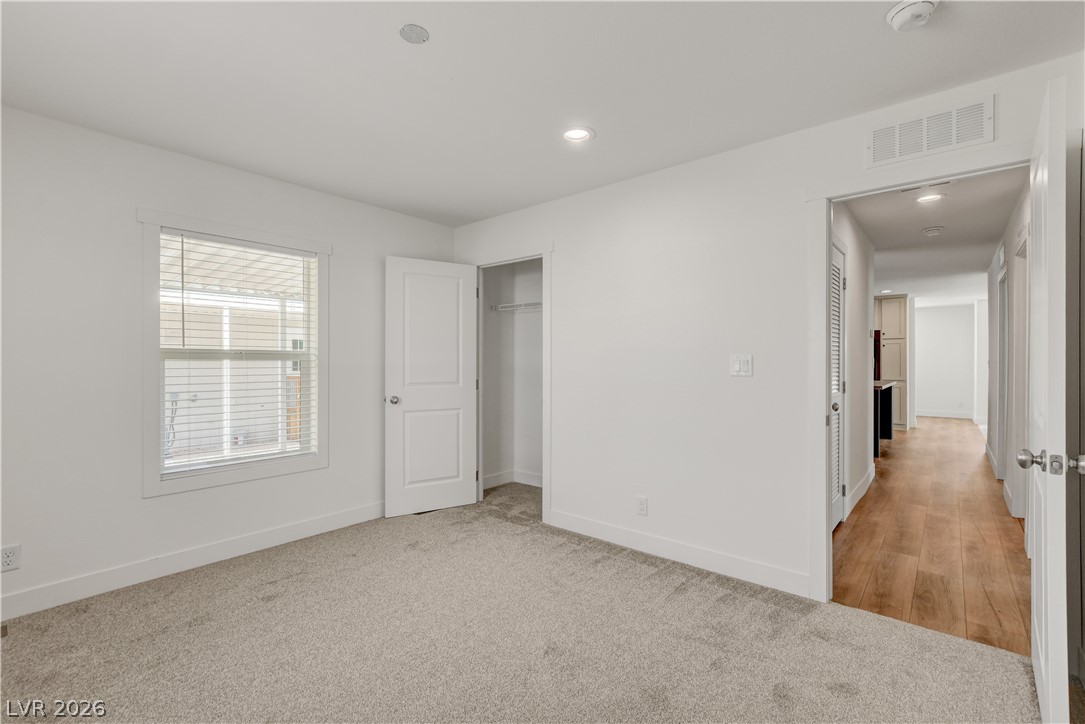 Photo 32 of 39, 478 W Ingram Avenue