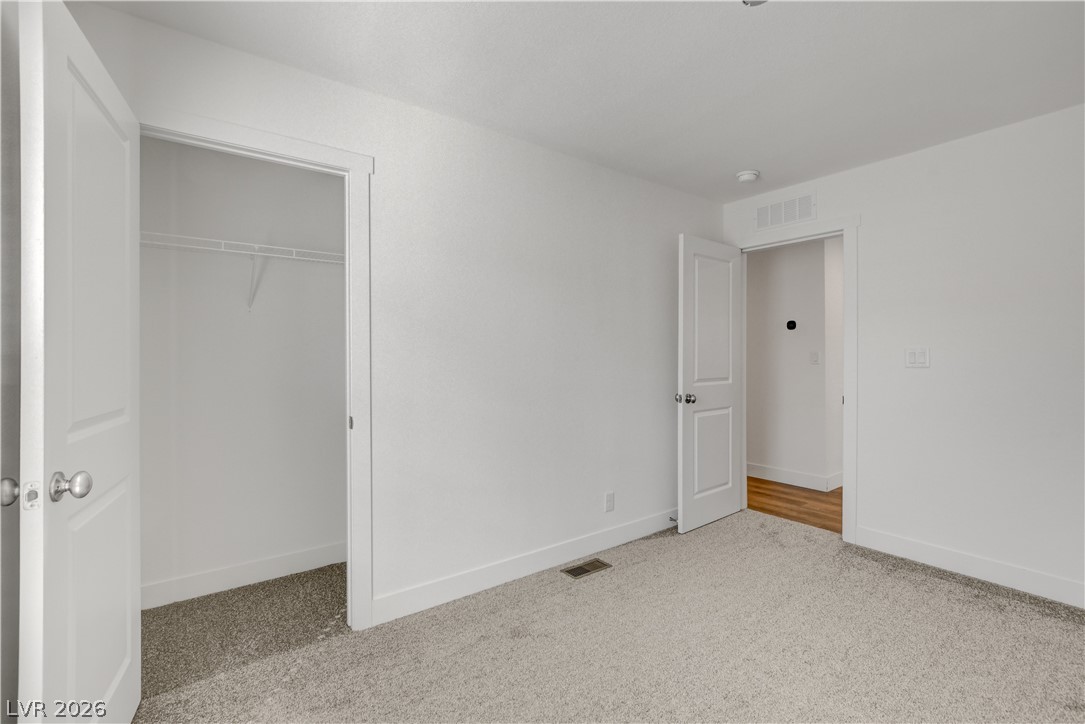 Photo 13 of 39, 478 W Ingram Avenue