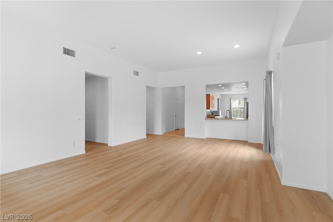 Photo 10 of 30, 6285 Rock Dove Avenue