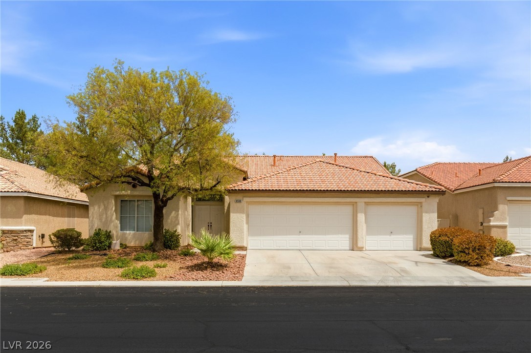 8598 Waterford Bend Street, Las Vegas 89123