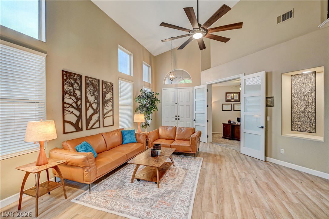 Photo 4 of 4702 Grand Ridge Court