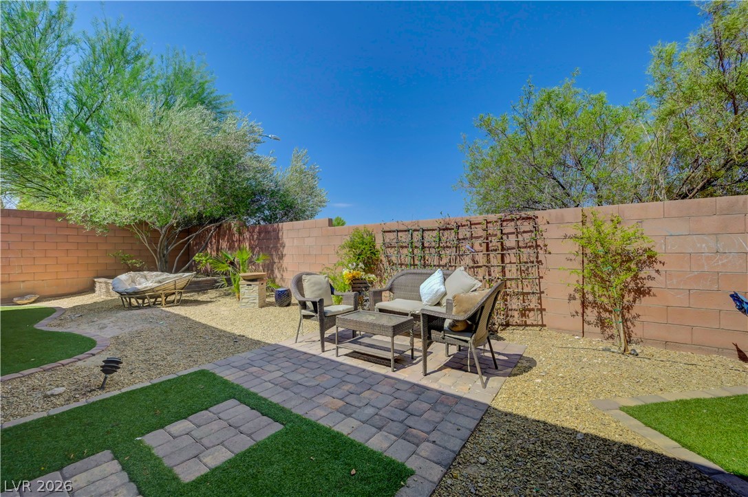 Photo 15 of 17, 241 Desert Arroyo Court