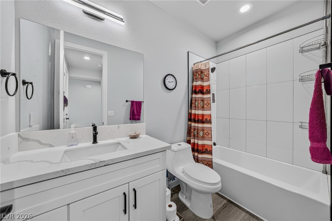 Photo 7 of 55, 6930 Sandpebble Street