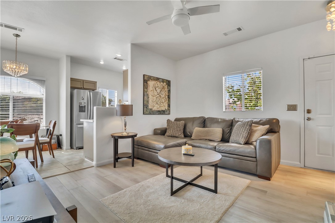 Photo 5 of 1401 Red Crest Lane #201