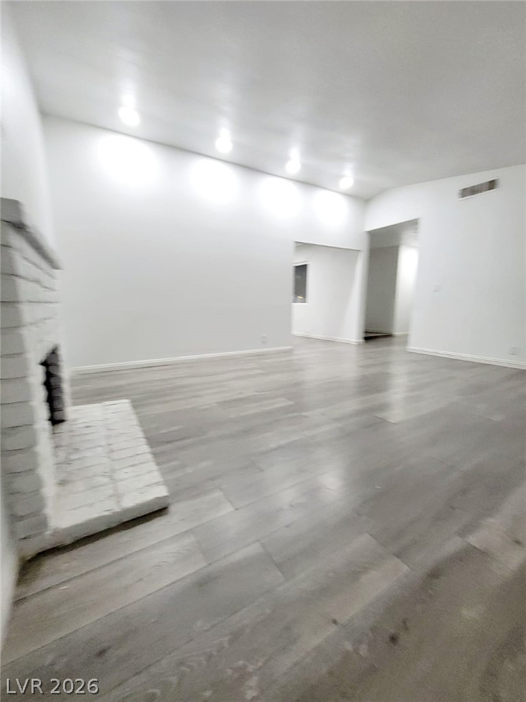 Photo 6 of 37, 2901 King Midas Way