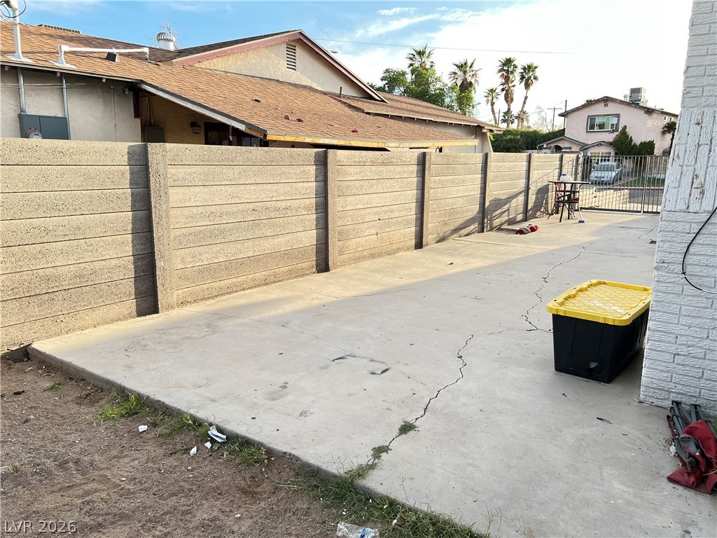 Photo 32 of 37, 2901 King Midas Way