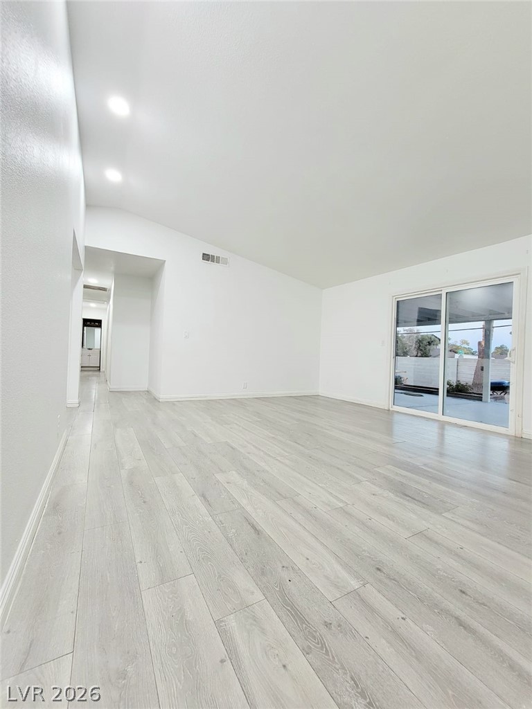 Photo 13 of 37, 2901 King Midas Way