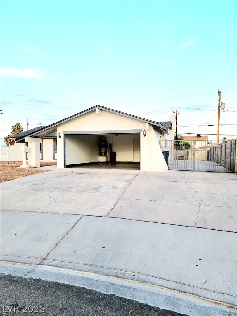 Photo 30 of 37, 2901 King Midas Way