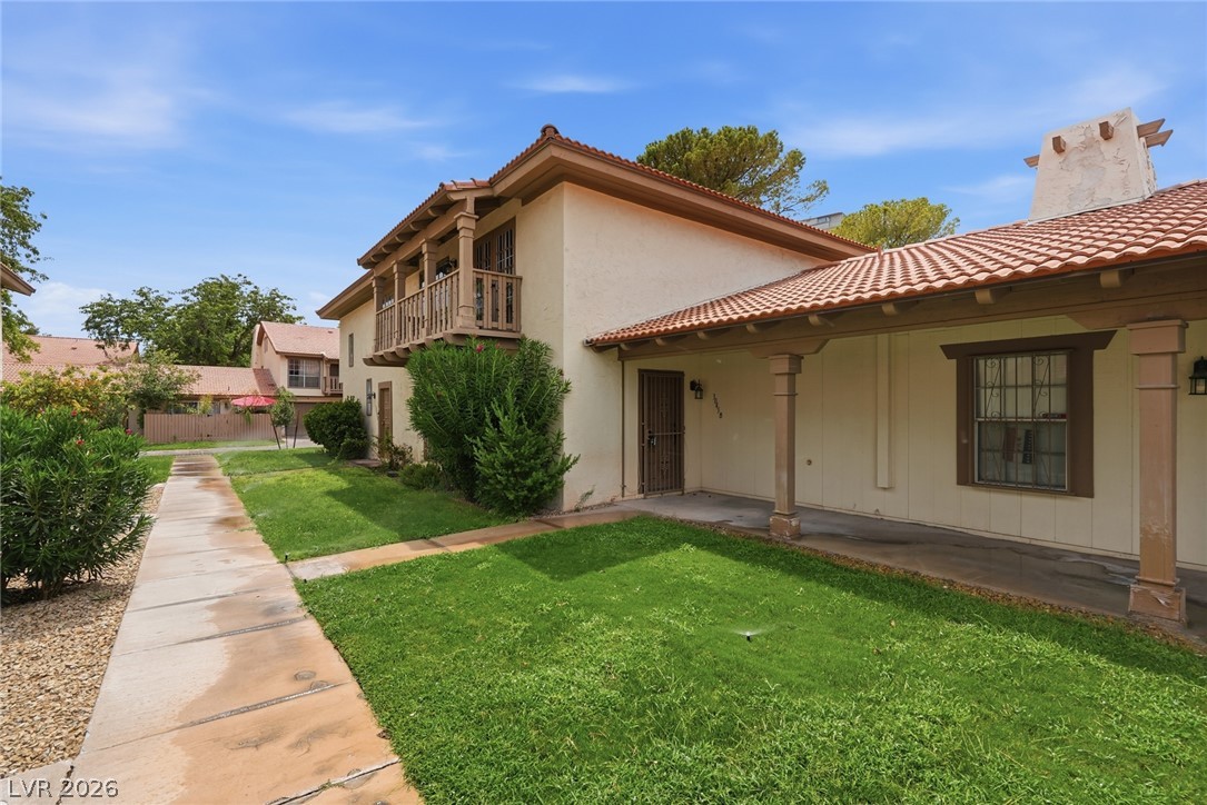 Photo 19 of 28, 3045 Pinehurst Drive #B