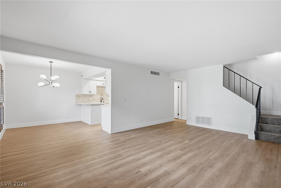Photo 7 of 28, 3045 Pinehurst Drive #B