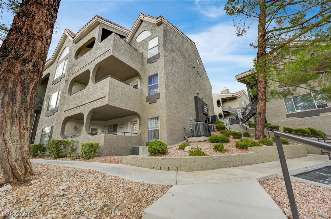 Photo 2 of 701 Capri Drive #13B